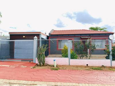 House For Rent in Mabopane Unit B, Mabopane